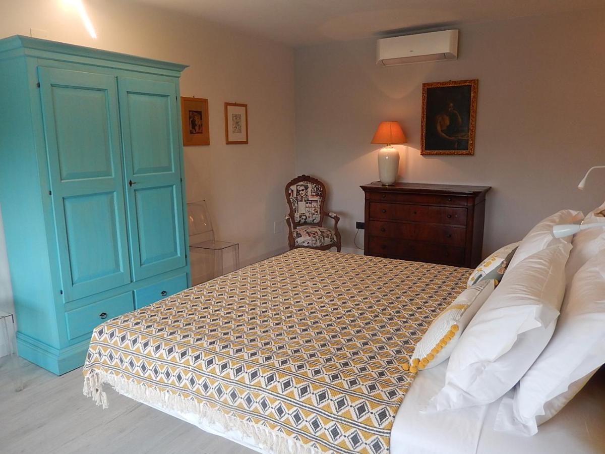 B&B Bionzo16 Calosso Ngoại thất bức ảnh